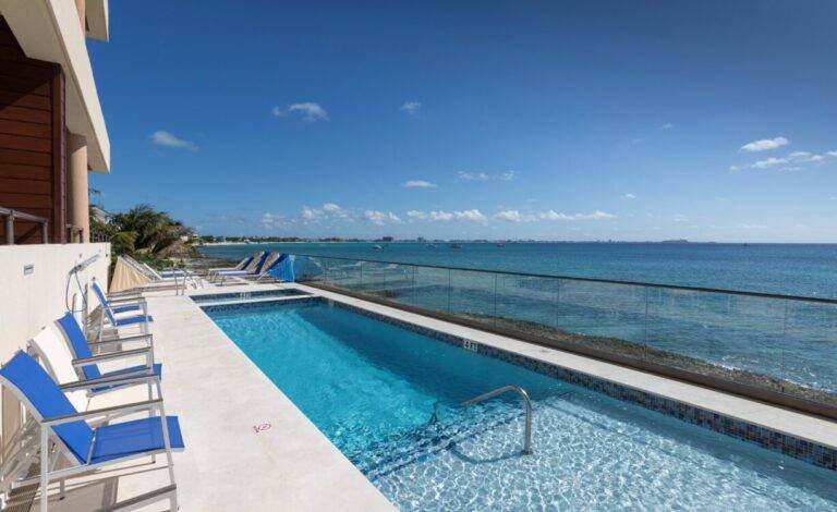 170725038813 JudeHolland Seadreams1 PropertyCaymanRealEstateRESIZED 1225x750 1